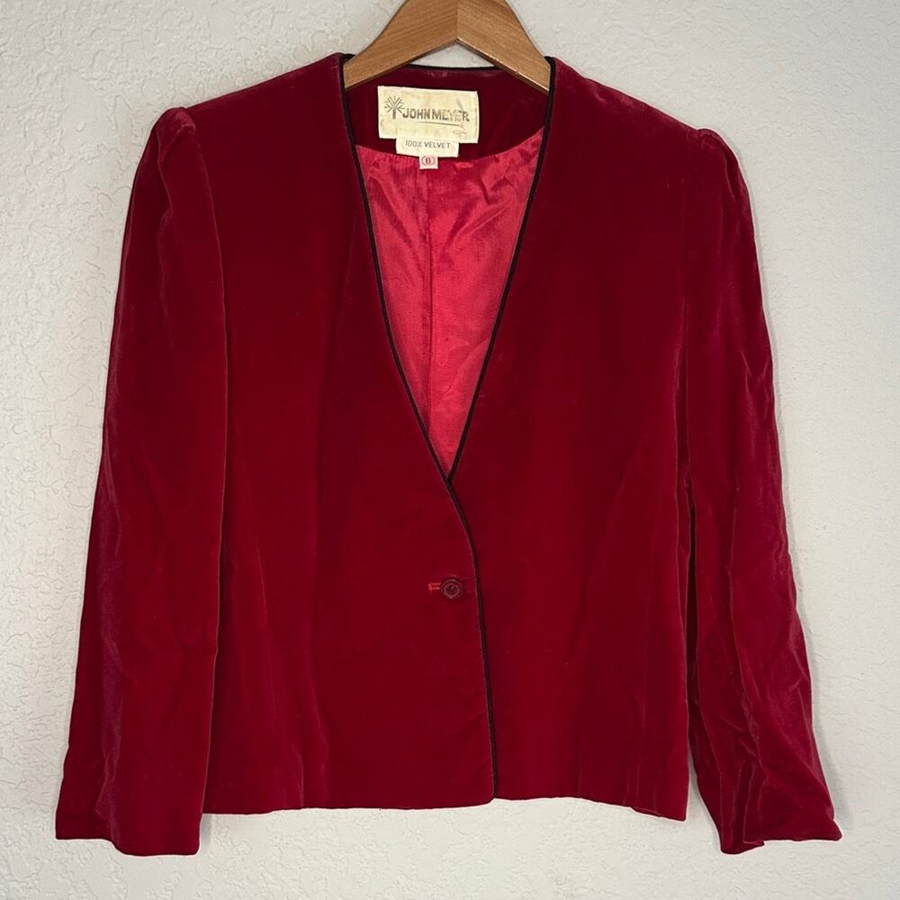 Vintage John Meyer Red Velvet Blazer Size 8 Classic Rich Preppy Shoulder Pads